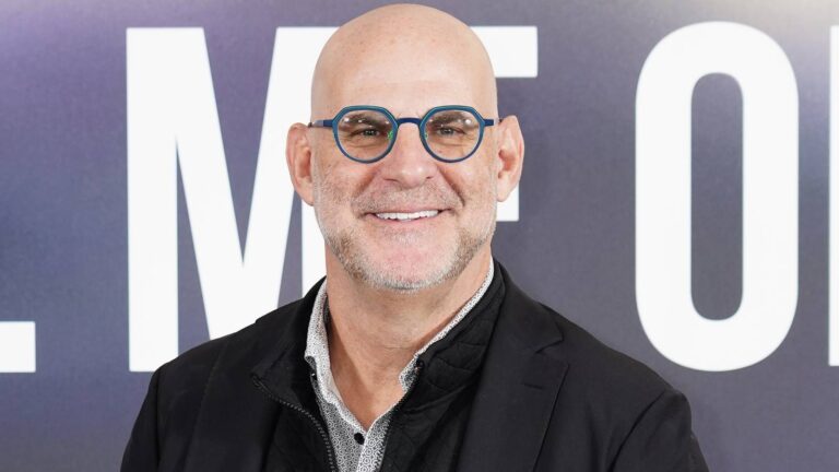 Netflix's Next Harlan Coben Thriller Series Could Become Its Biggest Franchise Yet - Collider
