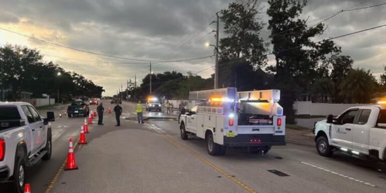 Watermain break creates sinkhole on Bahia Vista Street Friday morning - ABC7 WWSB