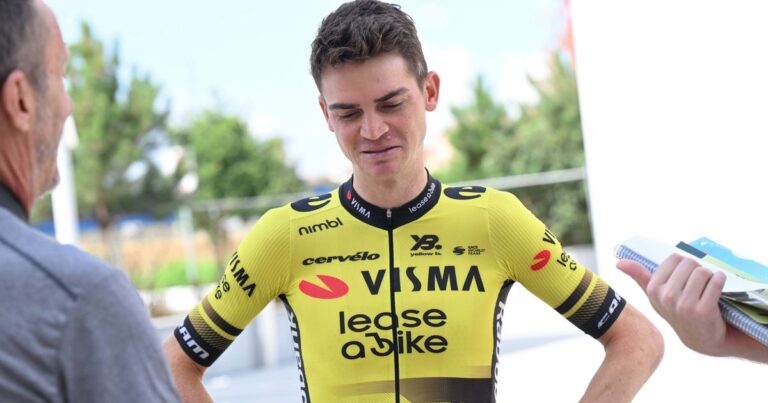 Sepp Kuss said three words at the Visma bus that sum up his mentality, after suffering 2 Tour de France crashes - IDLprocycling.com