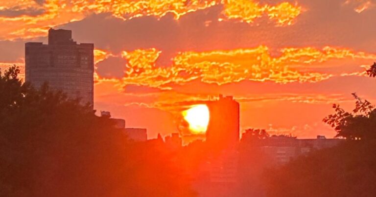PHOTOS: Manhattanhenge and the 79th Street Block Party — and One Last Chance Tonight - iLovetheUpperWestSide.com