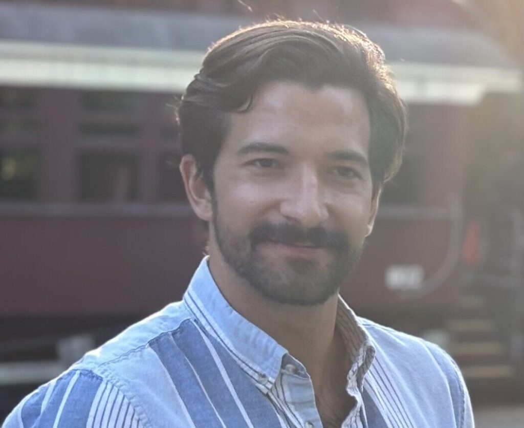A.P. Turek Receives the 2026 APSA Best Poster Award for “Underdevelopment and Inequality: Income Distributions and Coups in the Long Run” - Political Science Now