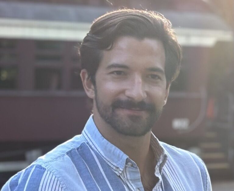 A.P. Turek Receives the 2026 APSA Best Poster Award for “Underdevelopment and Inequality: Income Distributions and Coups in the Long Run” - Political Science Now