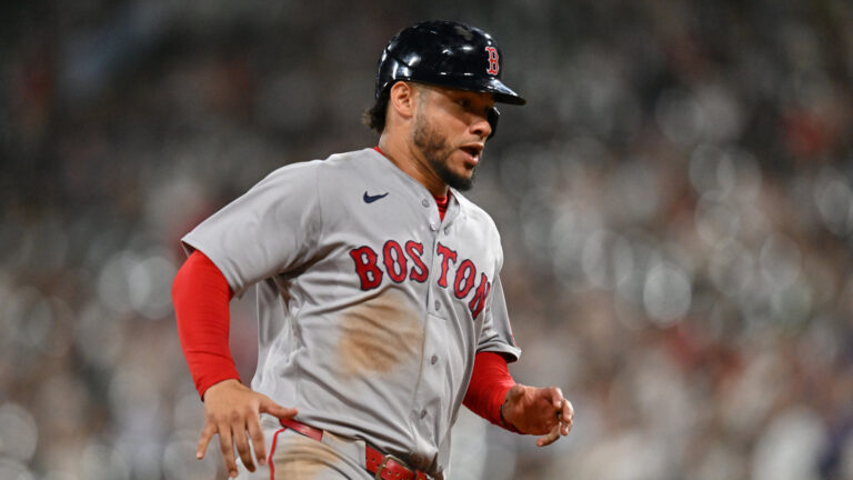 Willson Contreras makes his feelings about Boston crystal clear - Yardbarker