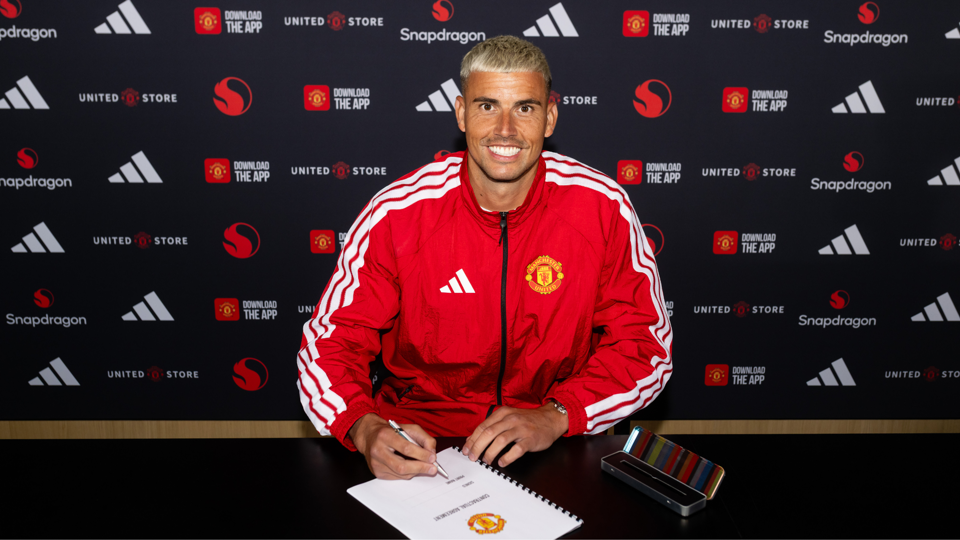 Experienced goalkeeper Darlow joins Man Utd on free transfer - SportyTV