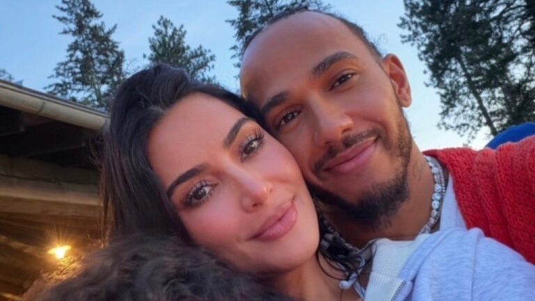 Kim Kardashian Shares Sweet Selfie with Boyfriend Lewis Hamilton as They Celebrate Fourth of July with Her Kids! - Just Jared