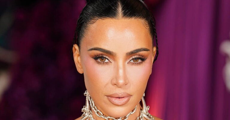 Kim Kardashian’s daughter North West, 13, cancels tour days before first show - BreakingNews.ie