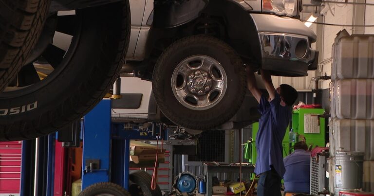 How the Arizona heat can affect your vehicle - FOX 10 Phoenix