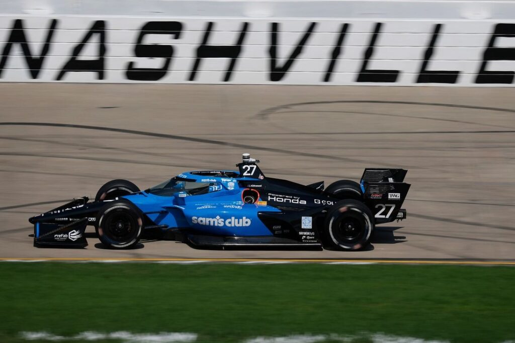 Nashville IndyCar starting lineup: Kyle Kirkwood beats Josef Newgarden to pole - Motorsport.com