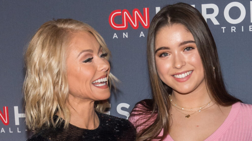 See Kelly Ripa's Only Daughter Lola's Stunning Beauty Evolution Through The Years - women.com