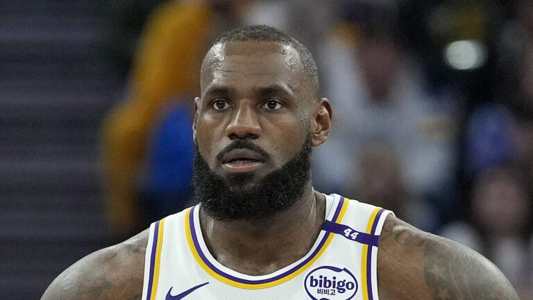 Report: Cavaliers Learn Why LeBron James Chose 76ers Over Cleveland - heavy.com