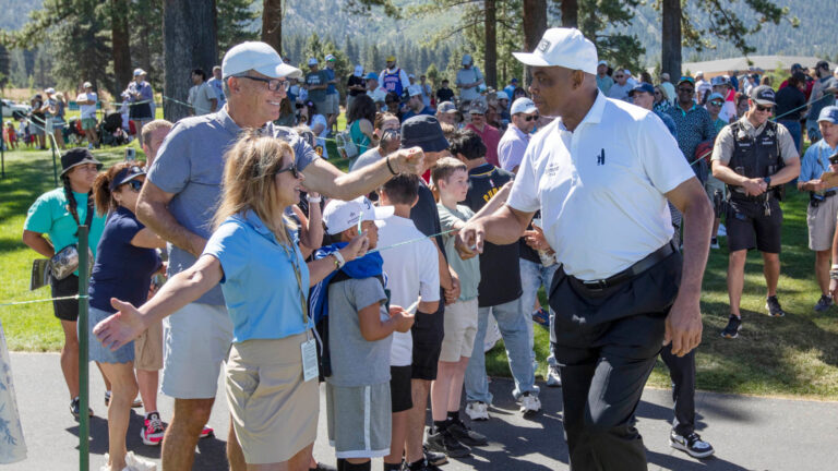 Charles Barkley loses his cool after a golf meltdown at the American Century Championship - Yardbarker