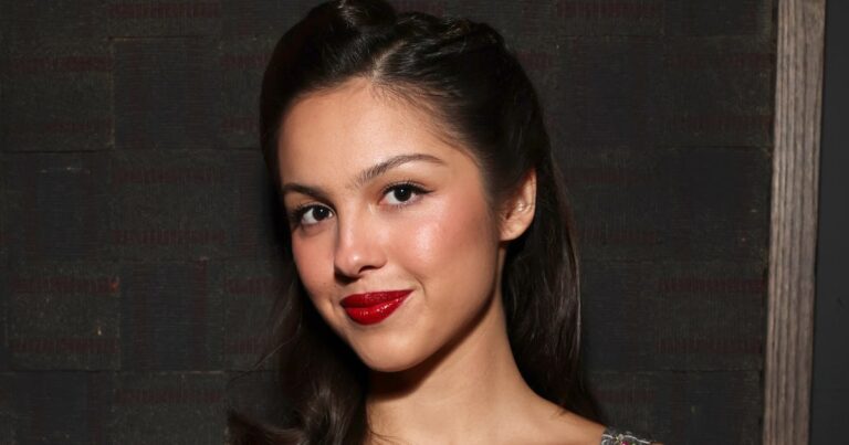 Olivia Rodrigo Confirms She's Dating A Finance Bro In Cute Date Pics - Elite Daily