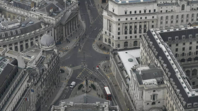 London weather forecast: Sunny skies and mild temperatures expected Sunday, July 20 - The Times of India