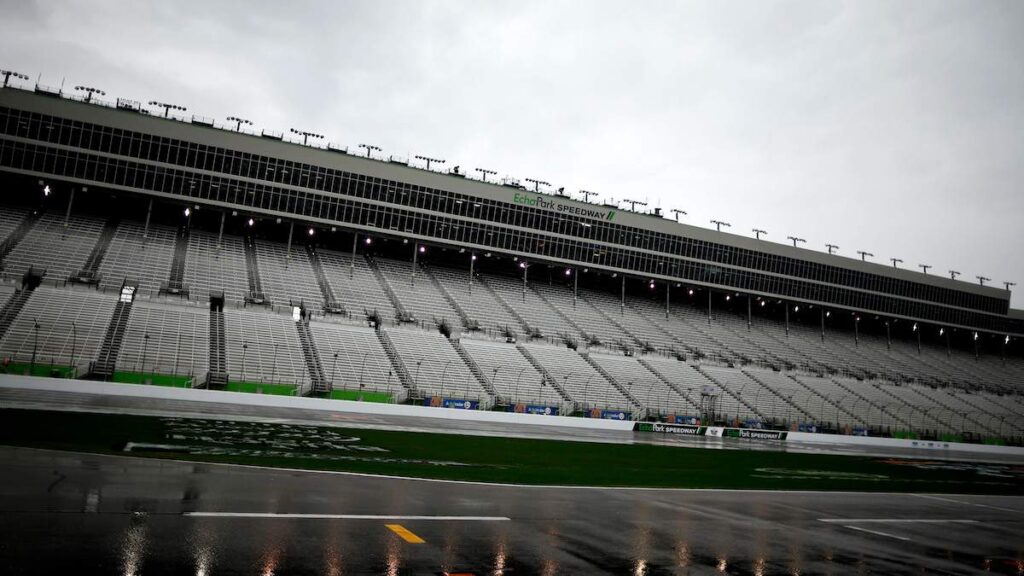 Is the Quaker State 400 NASCAR Race Delayed Today? Expected Start Time, Weather - heavy.com