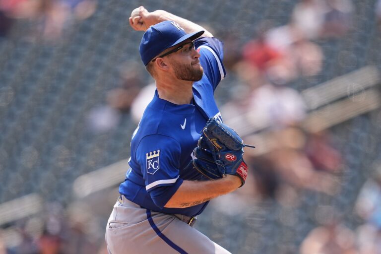 Royals lefty Noah Cameron has a no-hitter broken up by the Twins' Ryan Jeffers to start the 7th - Plainview Herald