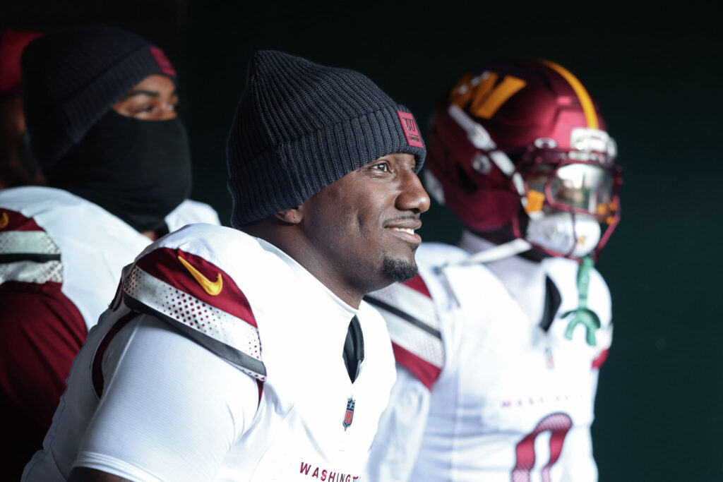 49ers reuniting with receiver Deebo Samuel after Ricky Pearsall’s injury setback - San Francisco Chronicle
