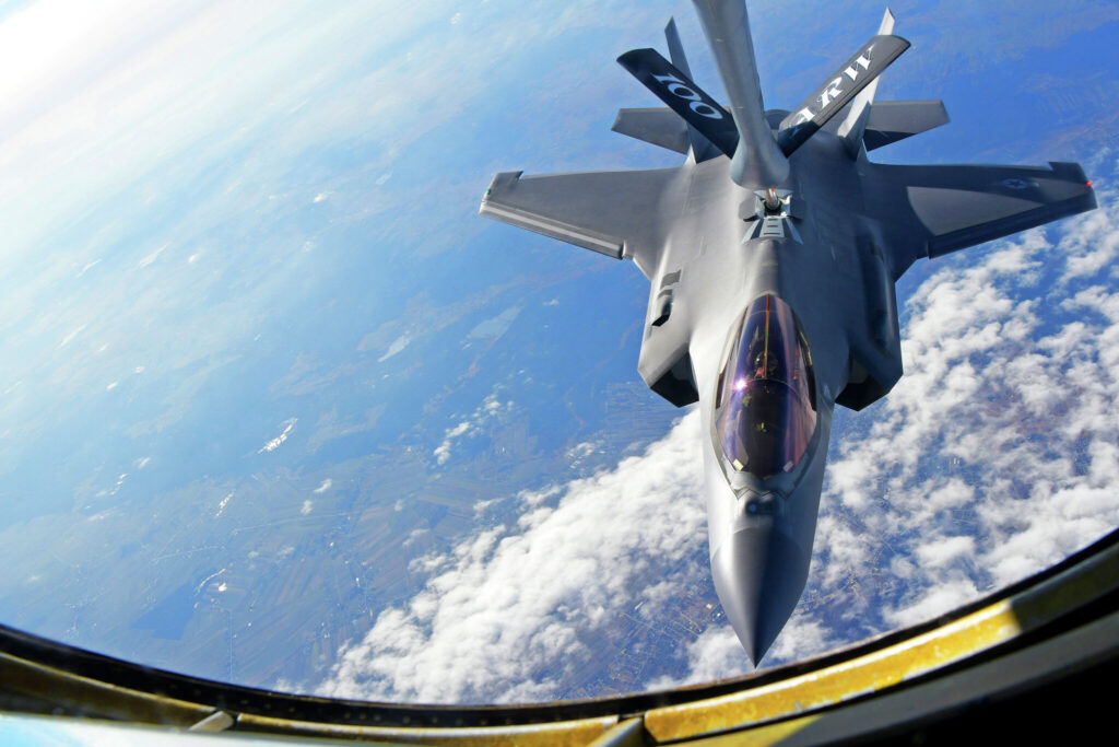 Connecticut's Pratt & Whitney lands nearly $1.3 billion F-35 deal - New Haven Register