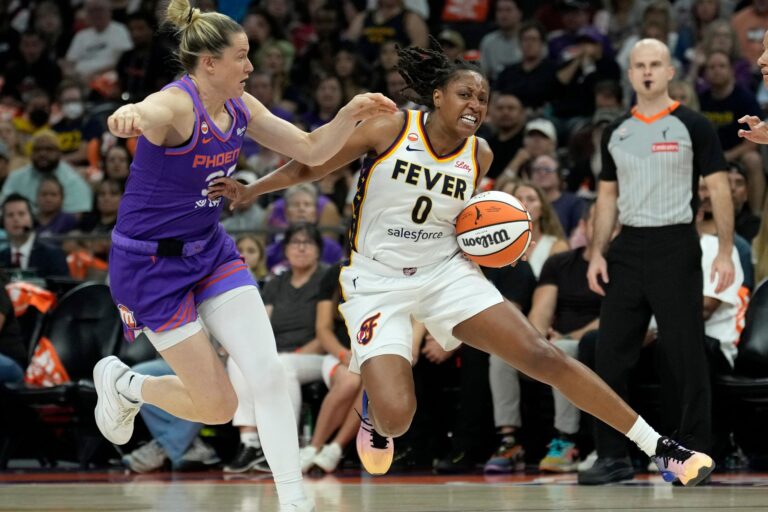 Kelsey Mitchell scores 29 points, Fever hold on to beat Mercury 92-89 - CTPost
