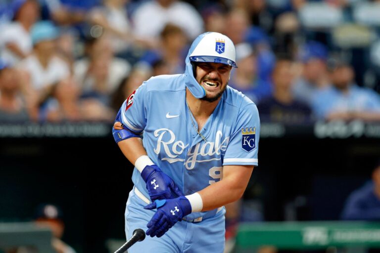 Royals activate 1B Vinnie Pasquantino from injured list after broken bone in wrist - Alton Telegraph