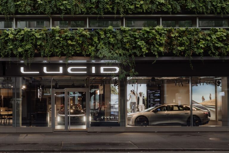 Lucid stock plunges as much as 55% as company denies bankruptcy rumors - San Francisco Chronicle