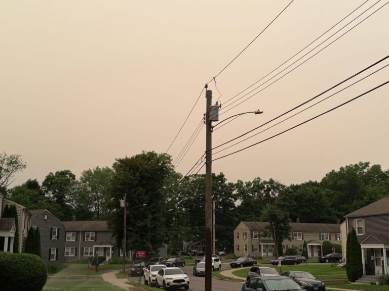 Wildfire smoke is making Connecticut's air unhealthy in some areas - CT Insider