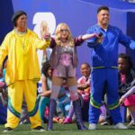 Artistas iluminan el escenario en la final del Mundial, en fotos - San Antonio Express-News