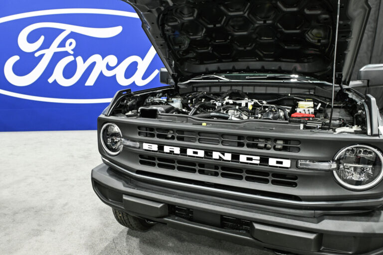 Ford Bronco recall targets 565,391 SUVs over fire risk - Huron Daily Tribune
