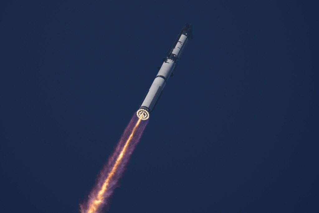 SpaceX launches Starship on another test flight, this time with the most advanced Starlinks - Midland Reporter-Telegram