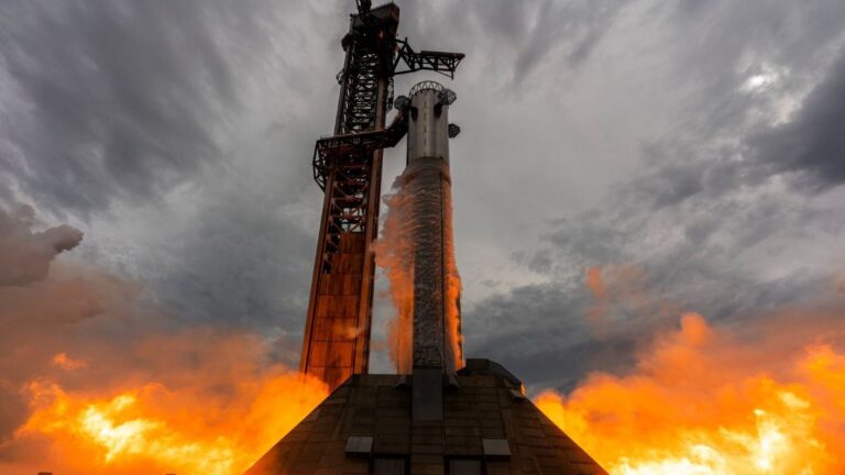 Starship Flight 13: Most powerful rocket to fly with 20 Starlink satellites on this date - India Today
