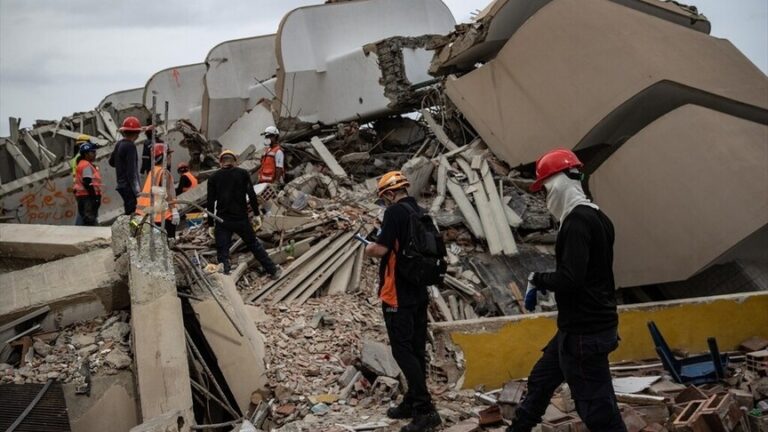 Russia delivers humanitarian aid to earthquake-hit Venezuela - Anadolu Ajansı