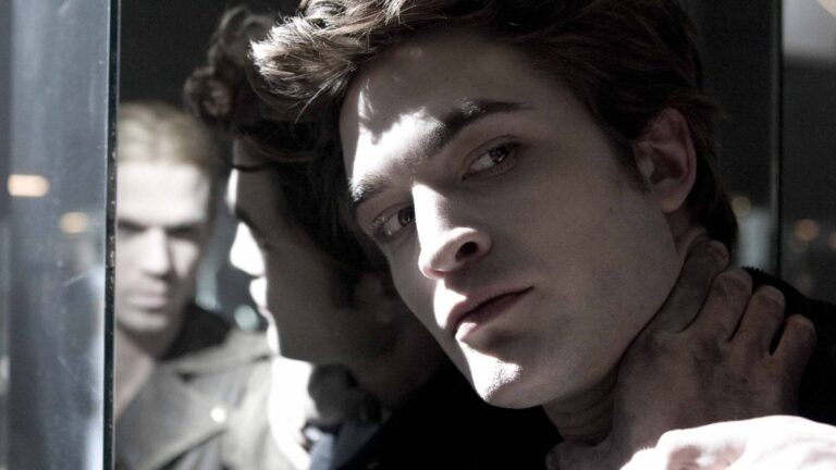 Netflix's Twilight Follow-Up Finally Gets Major Update With Returning Characters - Comic Book Resources