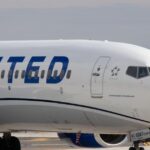 United Airlines flight makes emergency landing at Luke Air Force Base amid Phoenix storm - KJZZ