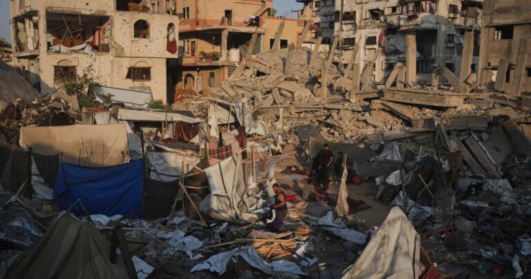 Trump says Hamas, other armed groups in Gaza agree to disarm under US peace plan - KMTV 3 News Now