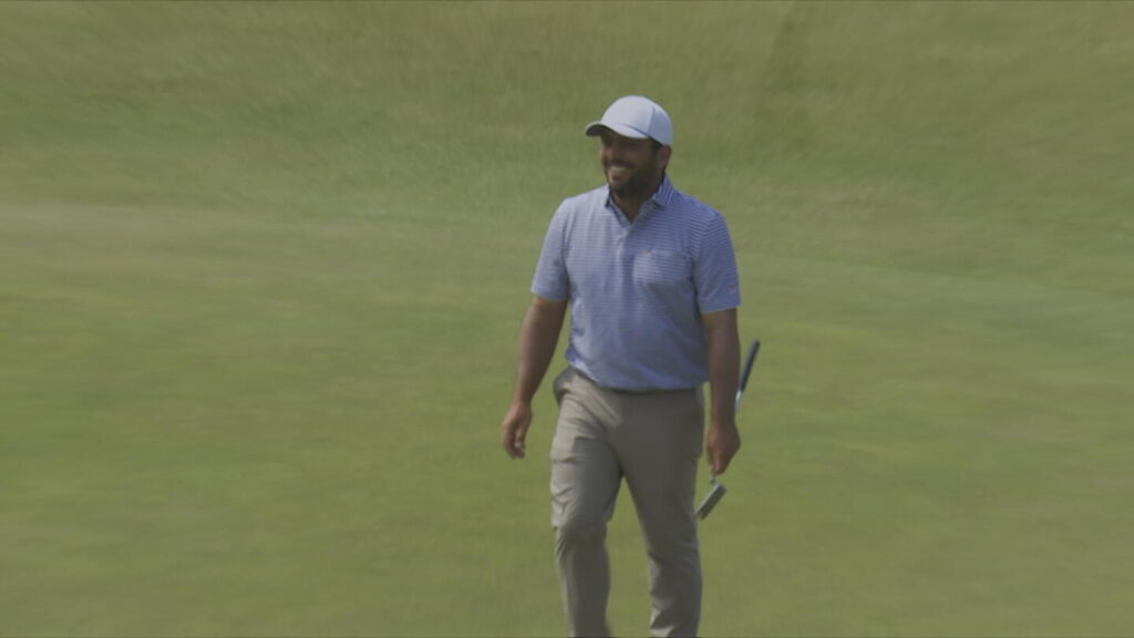 Molinari drills 96-foot birdie putt at hole three - NBC Sports
