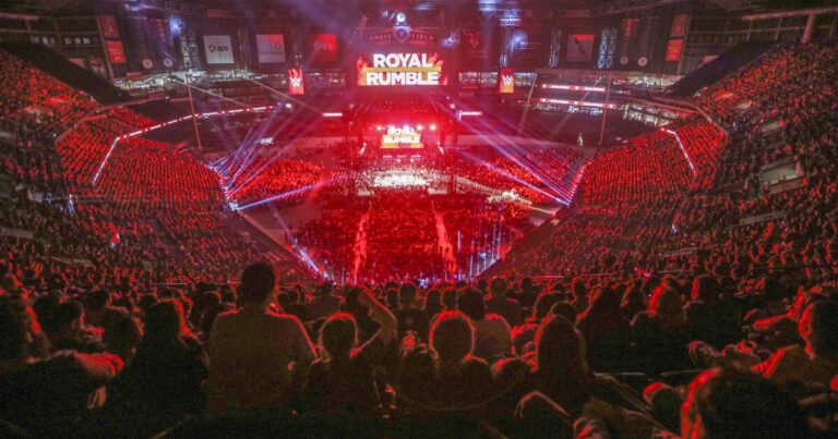 WWE Friday Night SmackDown comes to Indy this September - WRTV
