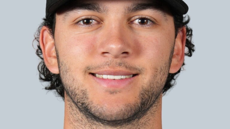 Pirates to acquire Jacob Gonzalez from White Sox - NBC Sports
