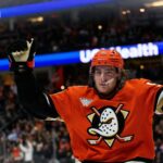 Ducks Match Flyers’ $18 Million Offer Sheet to Retain Leo Carlsson - Hockey247