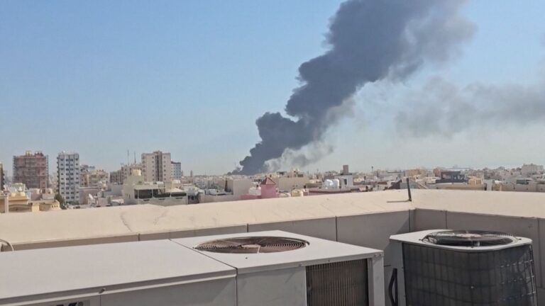 Plumes of smoke rise over Kuwait after repeated Iranian attacks - Al Jazeera