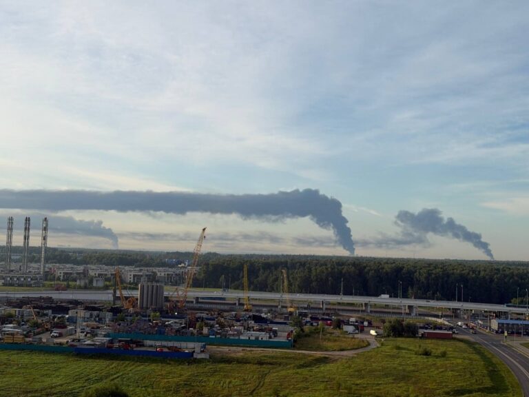 Russia keeps hitting Ukraine's couriers—so Ukraine went after Russia's Amazon: oil depot and warehouses hit near Moscow - Euromaidan Press
