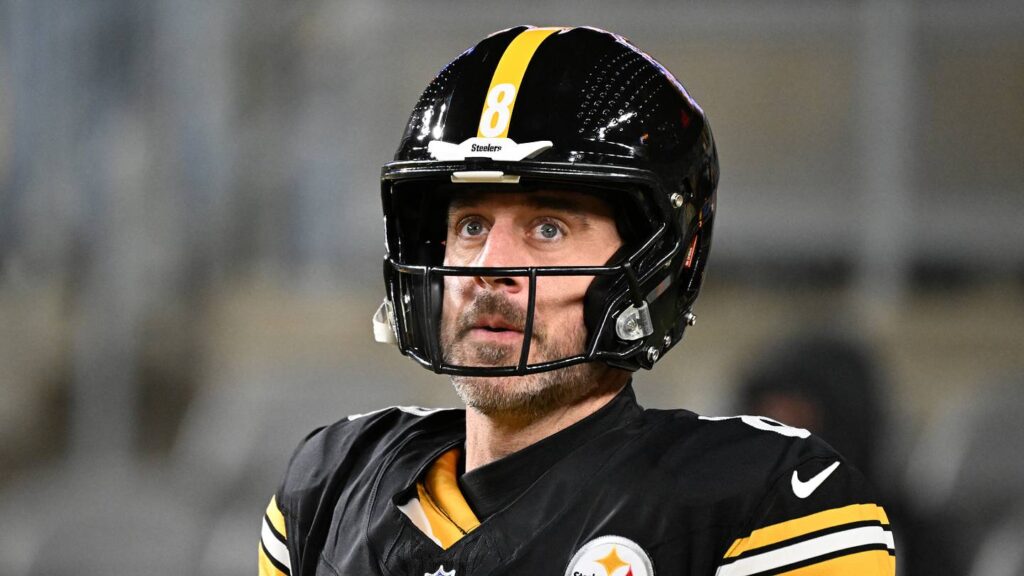 Aaron Rodgers Reveals The Role His Wife Played In Him Reconnecting With His Family - Sports Illustrated