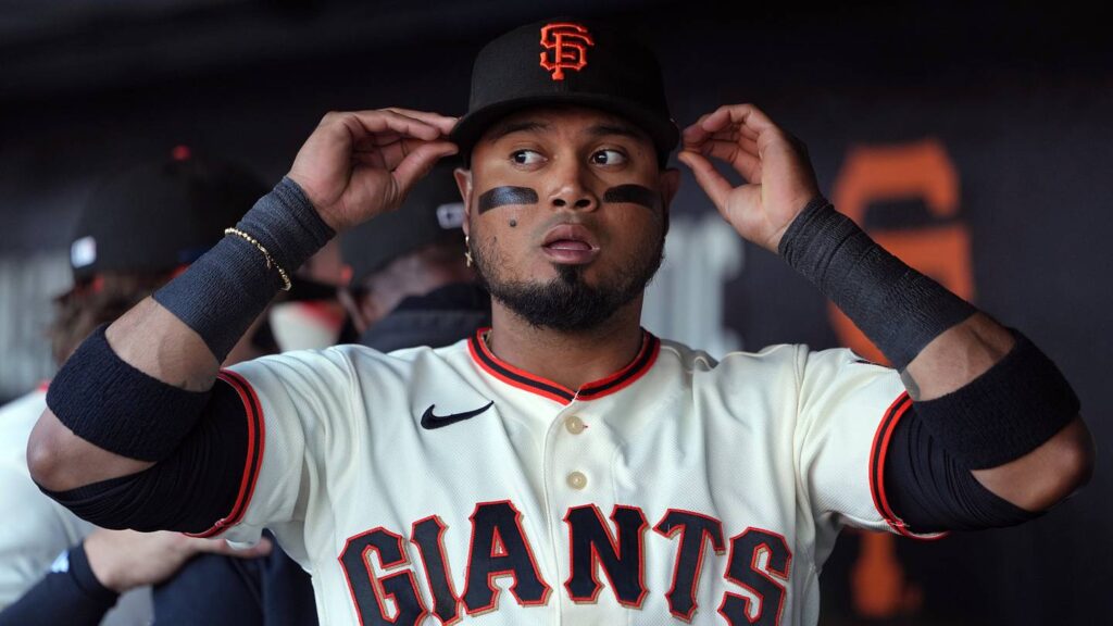 2 prime Guardians trade targets off the board after Phillies early morning trade flurry - Away Back Gone