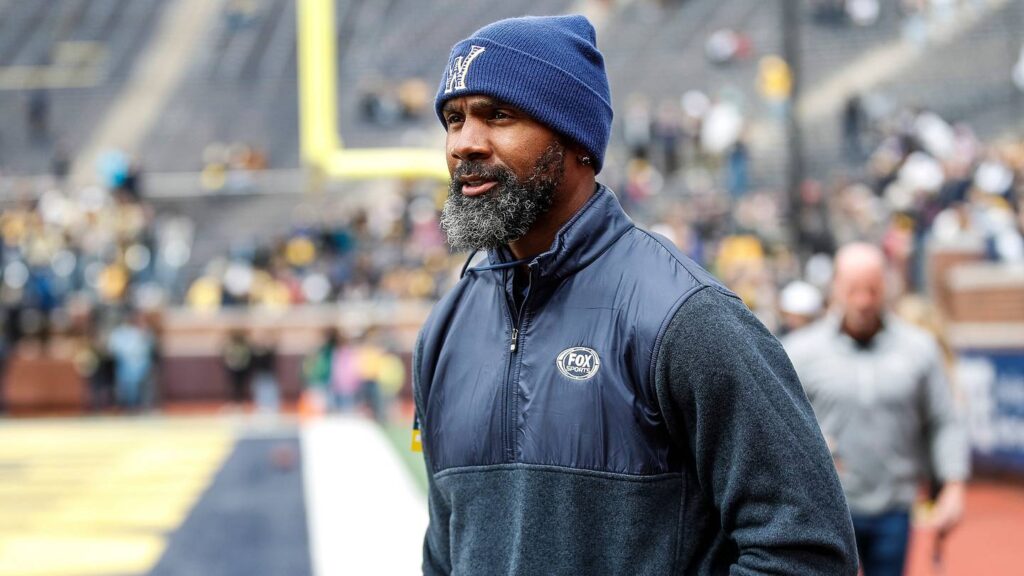 Four-star EDGE Ifeanyi Emedobi really needs to brush up on his Michigan football history - GBMWolverine