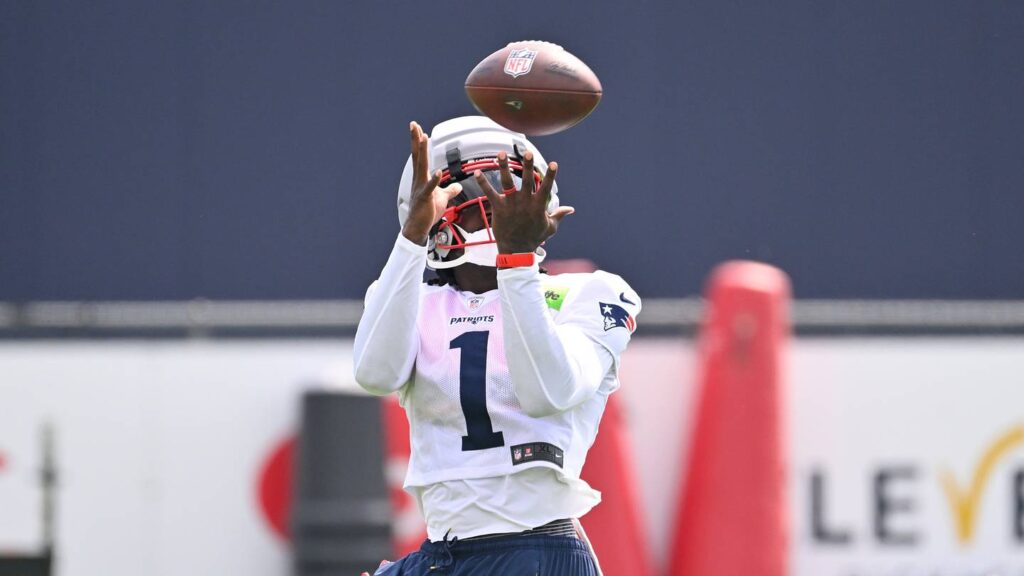 Fantasy Football WR1 Battle: Picking Between A.J. Brown And Nico Collins - Sports Illustrated