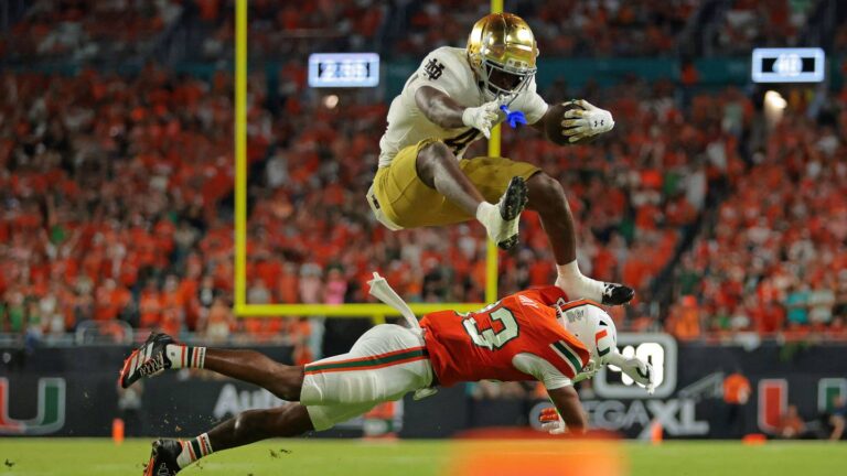 Notre Dame schedule critics just lost their best argument thanks to the AP Top 25 - Slap the Sign