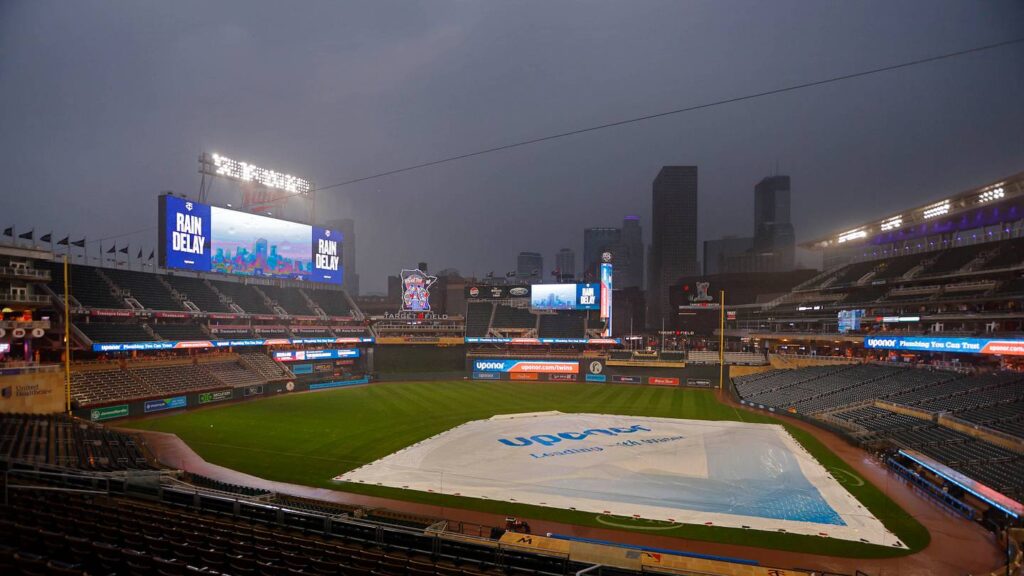 Twins vs. Braves Rain Delay, Aug. 17: Details, Weather Updates, Game Start Time - Puckett's Pond