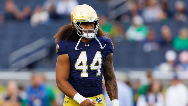 LSU Tigers Land Surprise Commitment From Notre Dame Transfer - Sports Illustrated
