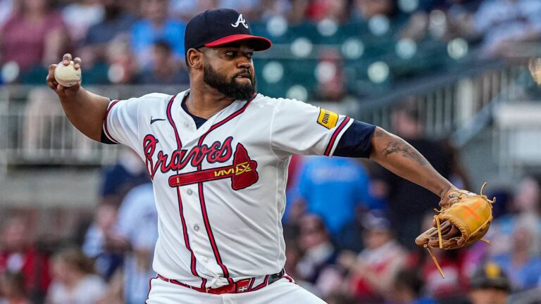 Reynaldo López Sharp in First Braves Rehab Start - Sports Illustrated