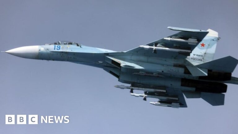 Qatar denies capturing three Iranian pilots after downing fighter jets - BBC