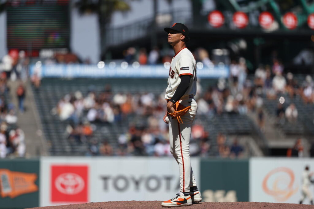 Giants Option Bivens, Pave Way for Lonsway's MLB Debut - roundtable.io