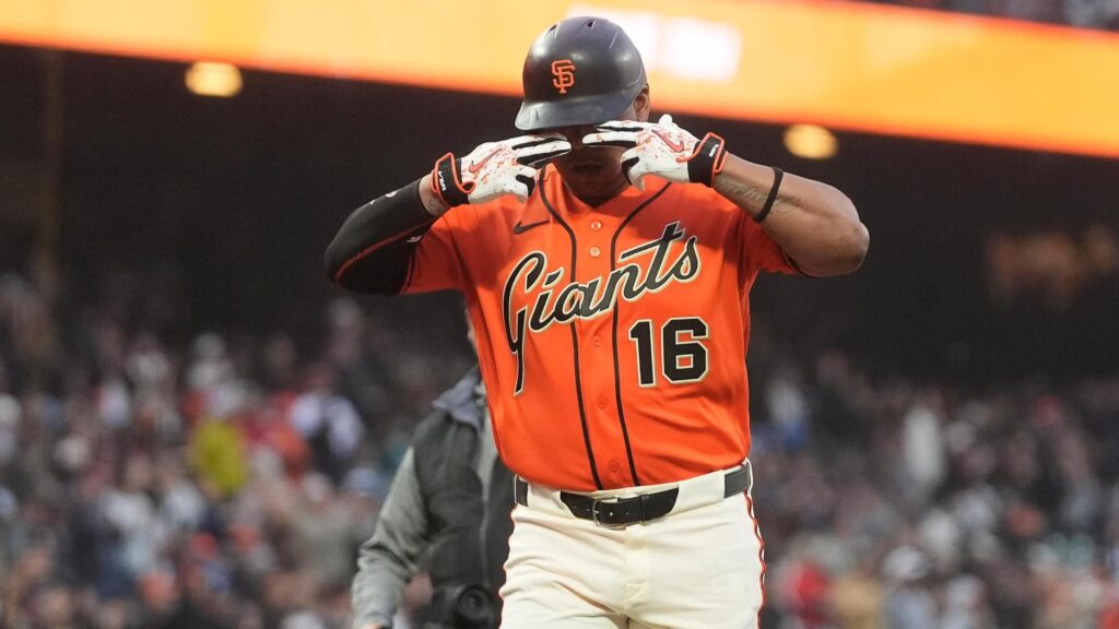 Rafael Devers, Willy Adames hit home runs, Jung Hoo Lee adds 2-run single as Giants beat Tigers 5-2 - ABC7 Bay Area